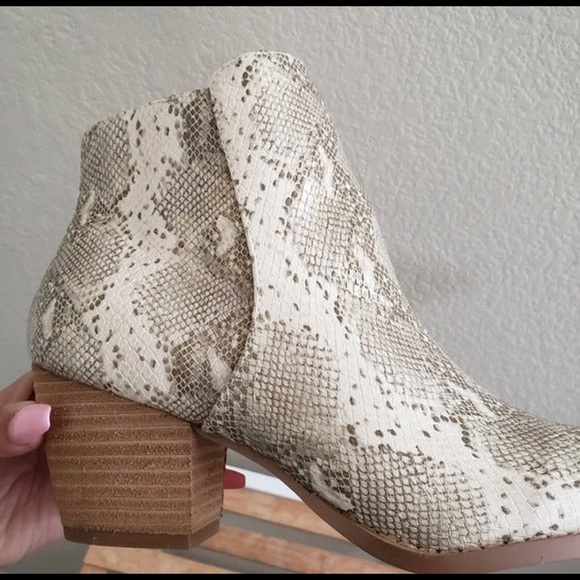 Coconuts by Matisse Shoes Coconuts By Matisse Snakeskin Boots